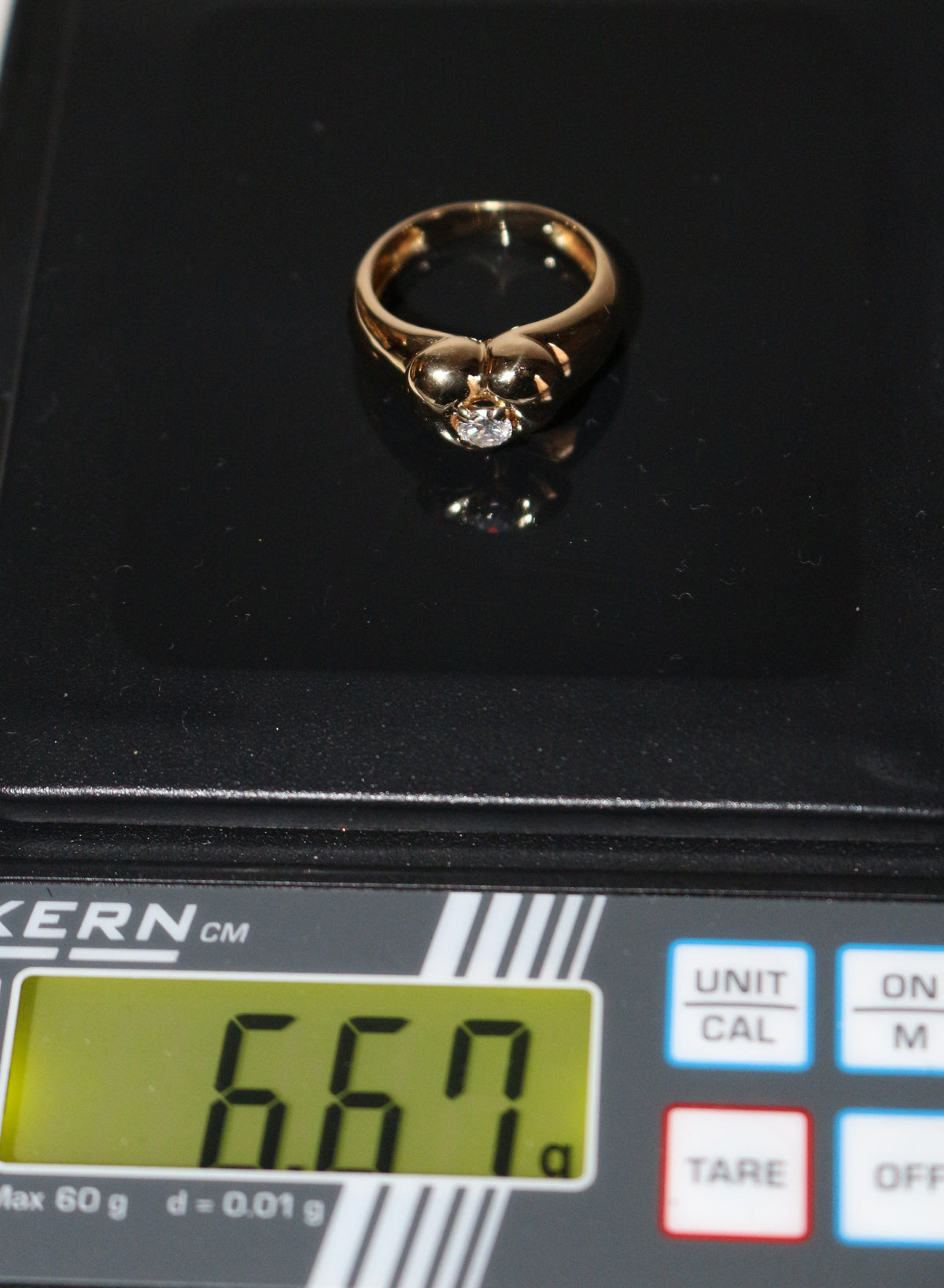 Van Cleef And Arpels Diamond Heart Ring