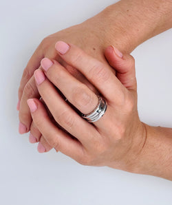 Bague Bandeau BULGARI "B.zero1" en or blanc