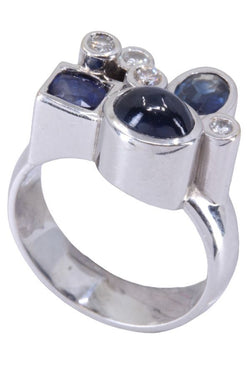 Bague moderne saphirs et diamants en or blanc