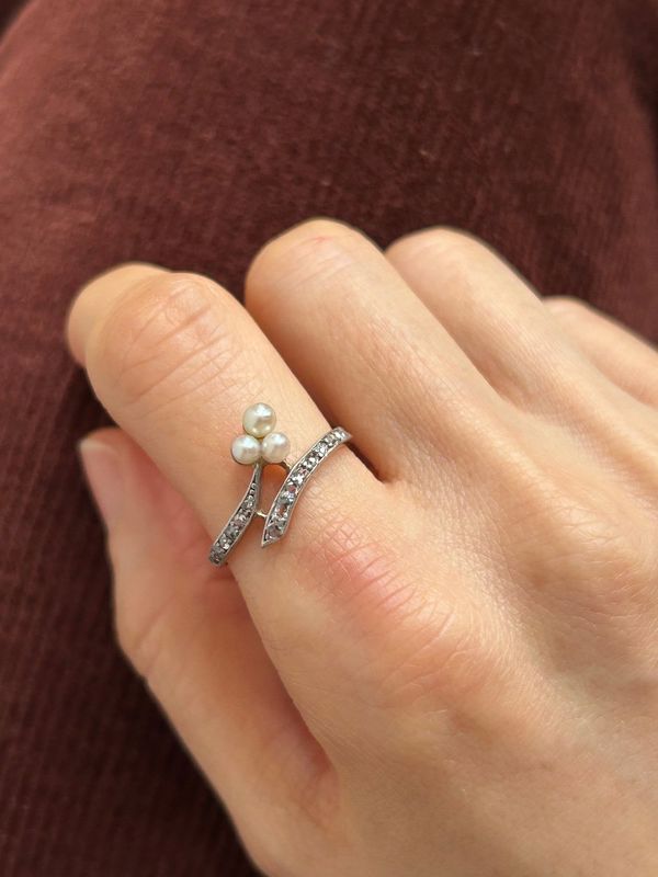 Bague ancienne trèfle en or jaune 18k et argent