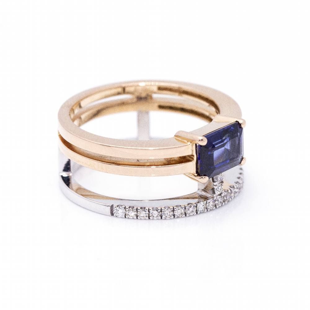 Bague en saphir et diamant