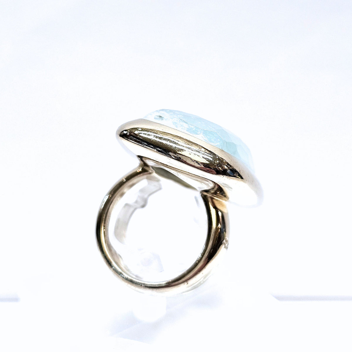 Pomellato Ring in 18-carat white gold with aquamarine, size EU50