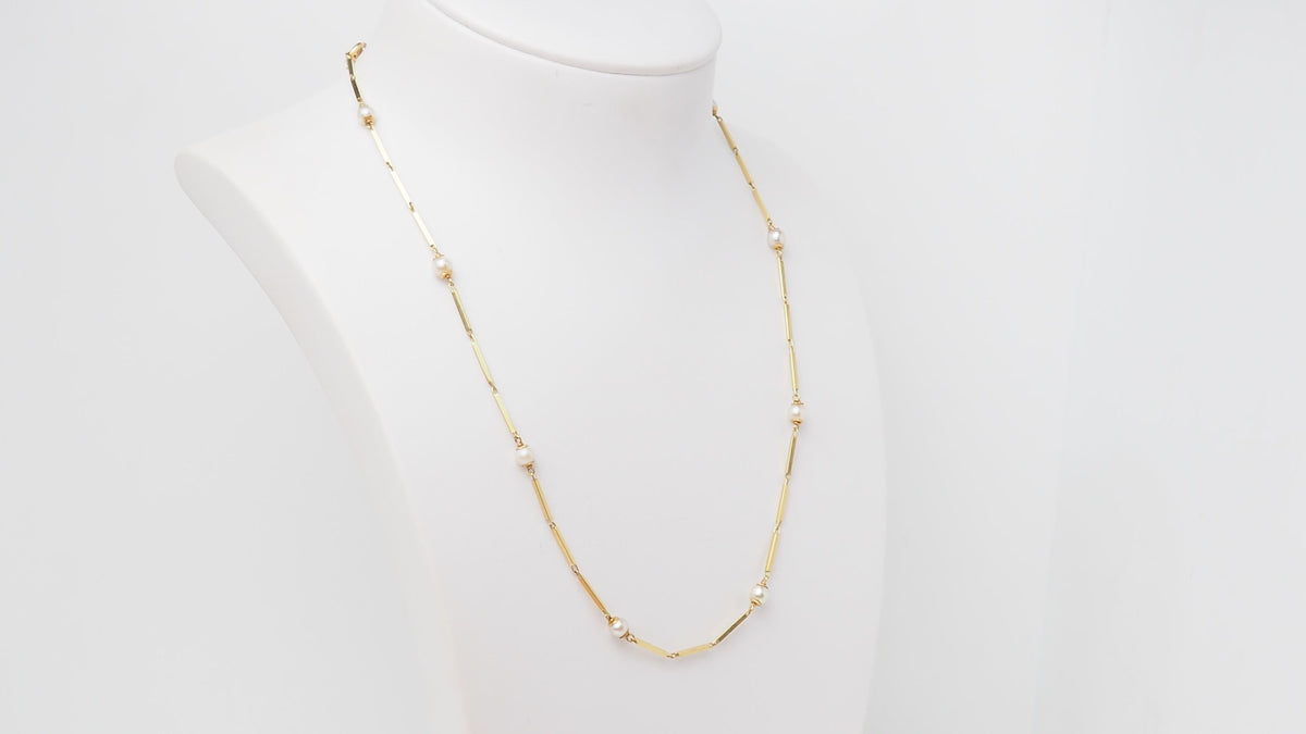 Collier en or jaune et perles de culture