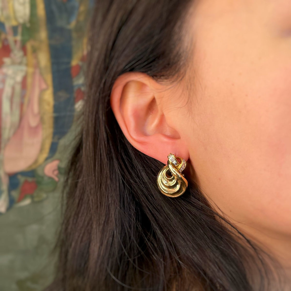 Earrings at yellow gold and diamonds