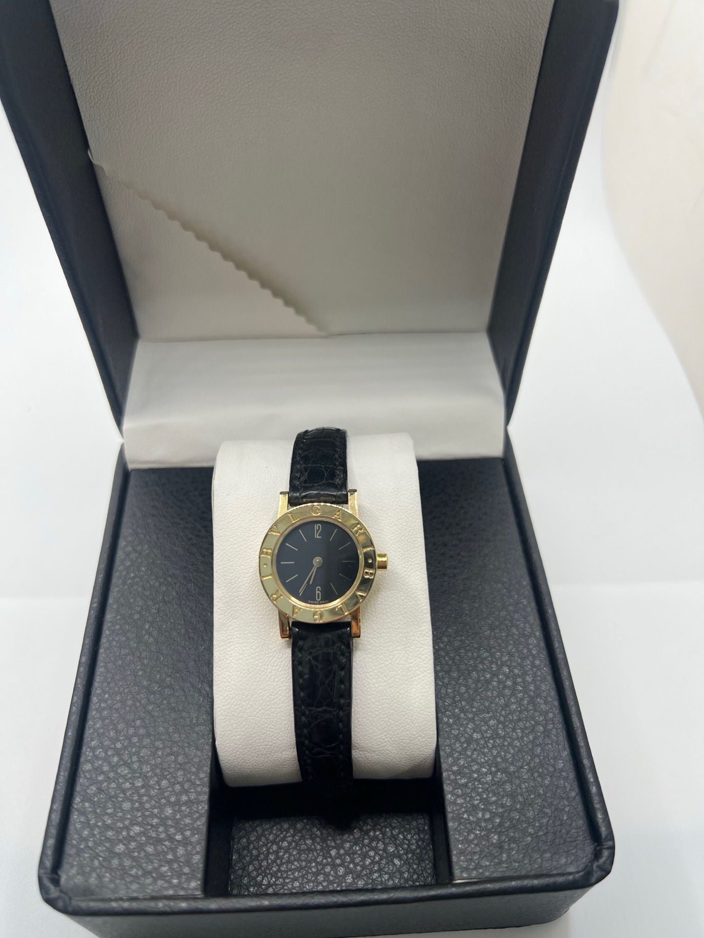 Montre BULGARI Bulgari Lady en or jaune et cuir