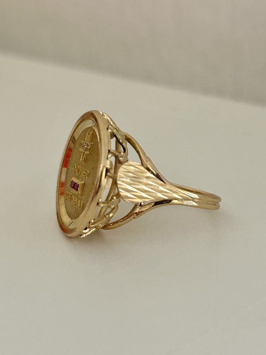 Bague AUGIS d’amour en or jaune et rubis synthétique