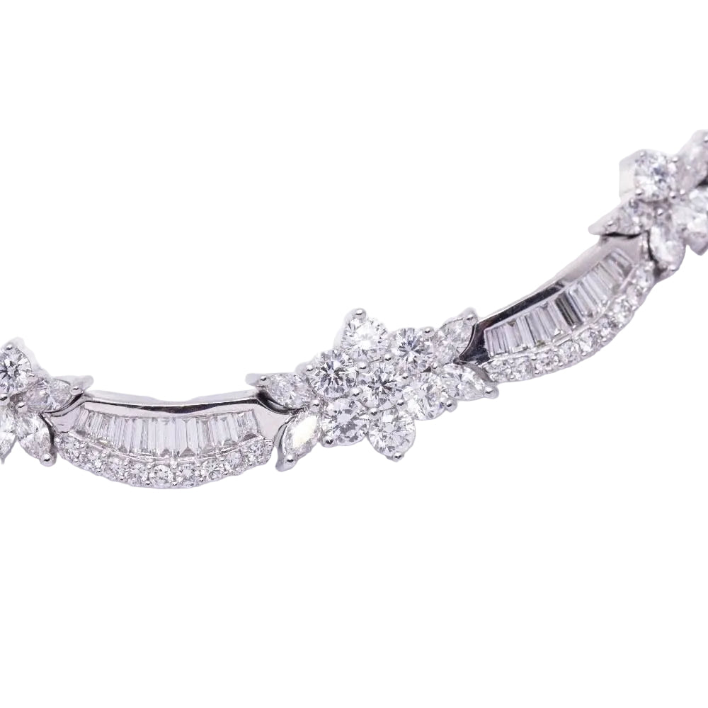 Collier THAYPER en or blanc avec diamants