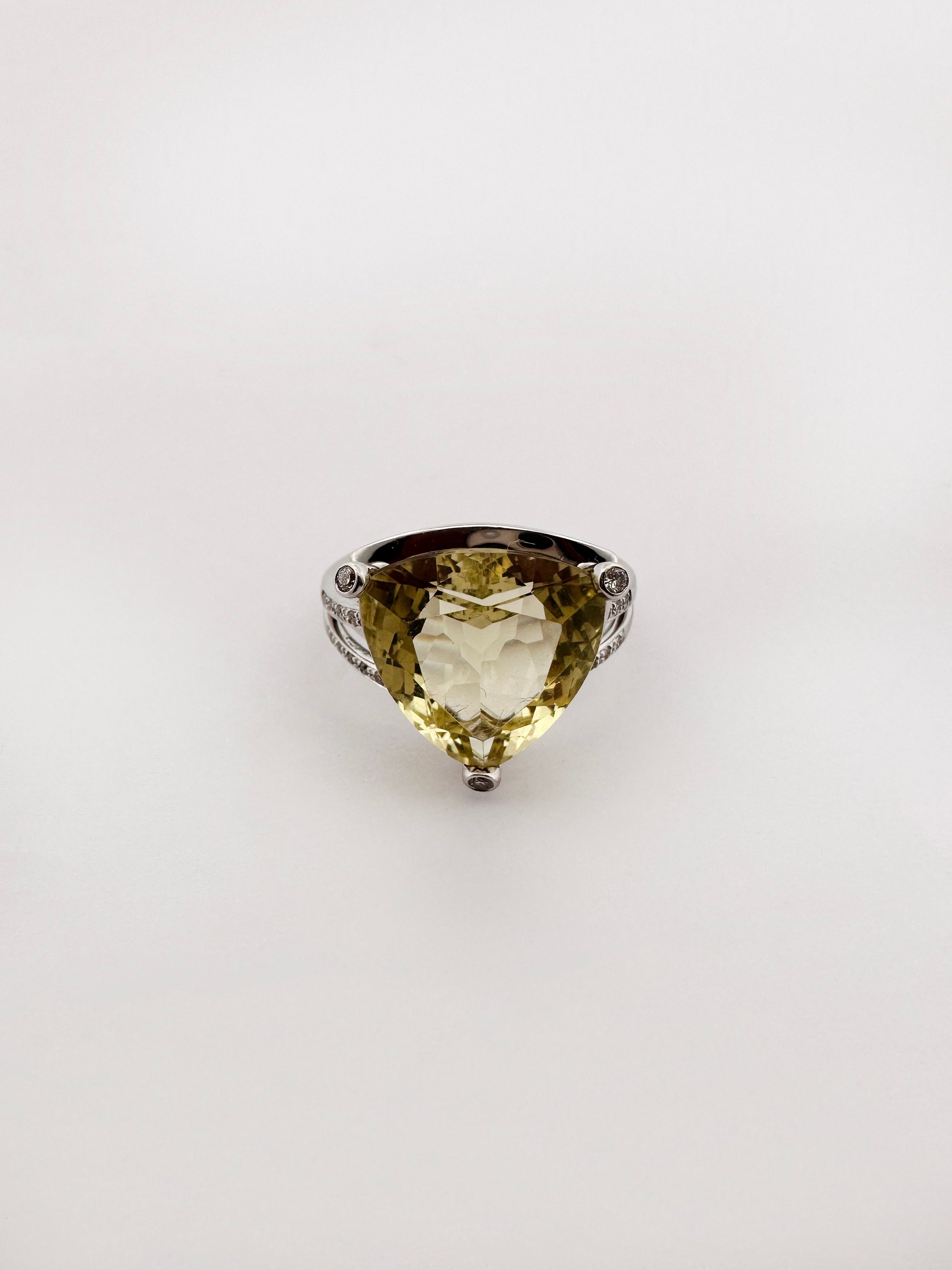 Bague Cocktail MAUBOUSSIN Mes Couleurs à Toi, en or blanc quartz lemon et diamants