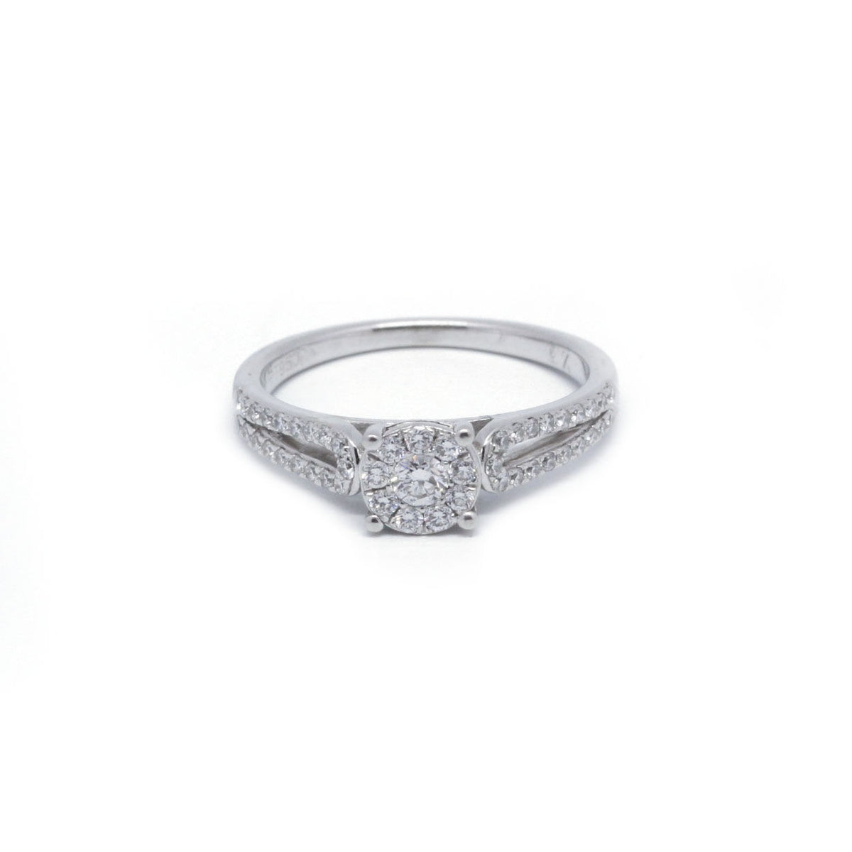 Bague - Platine Et Diamants