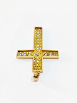 Yellow gold cross pendant