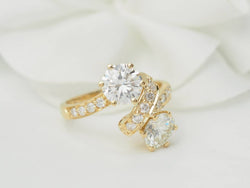 Ring You and Me in yellow gold and diamonds