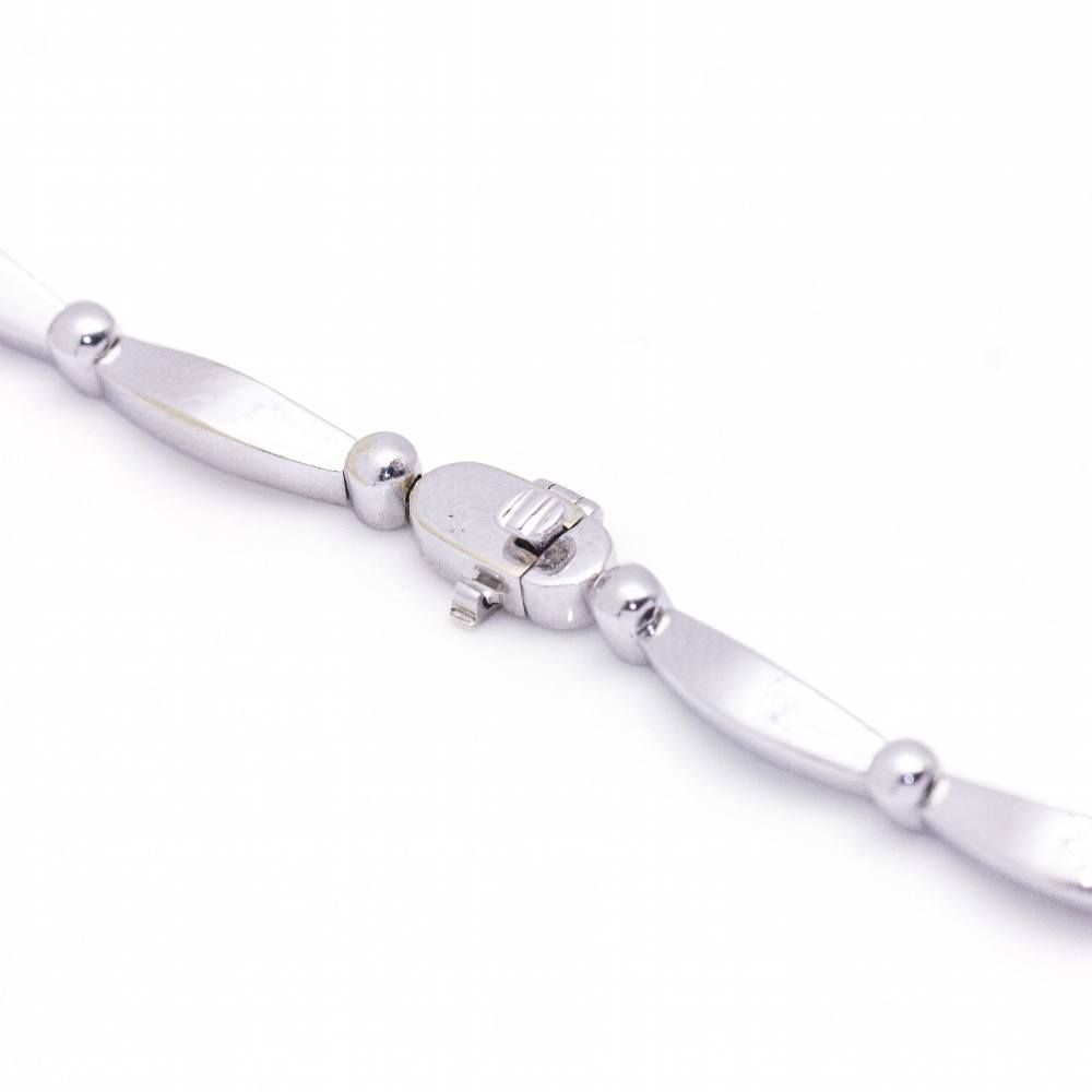 Collier THAYPER en or blanc avec diamants