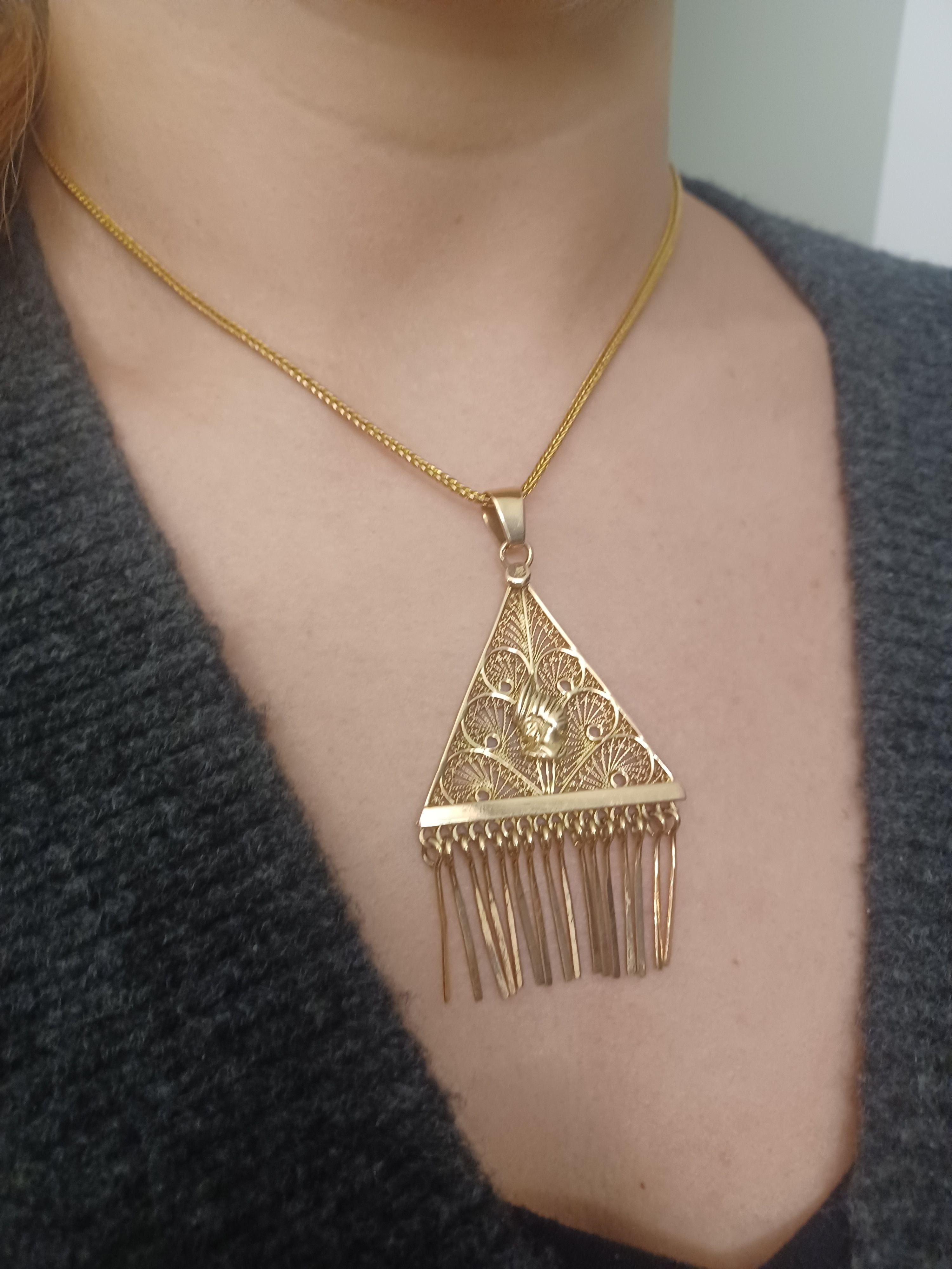 Pendant in yellow gold