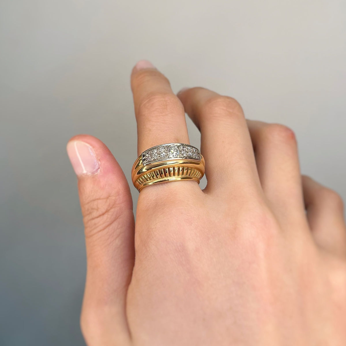 Yellow gold, platinum and diamond ring