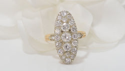 Bague marquise en or bicolore et diamants