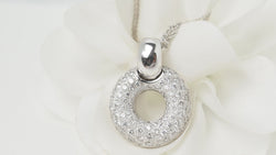Collier en or blanc et diamants