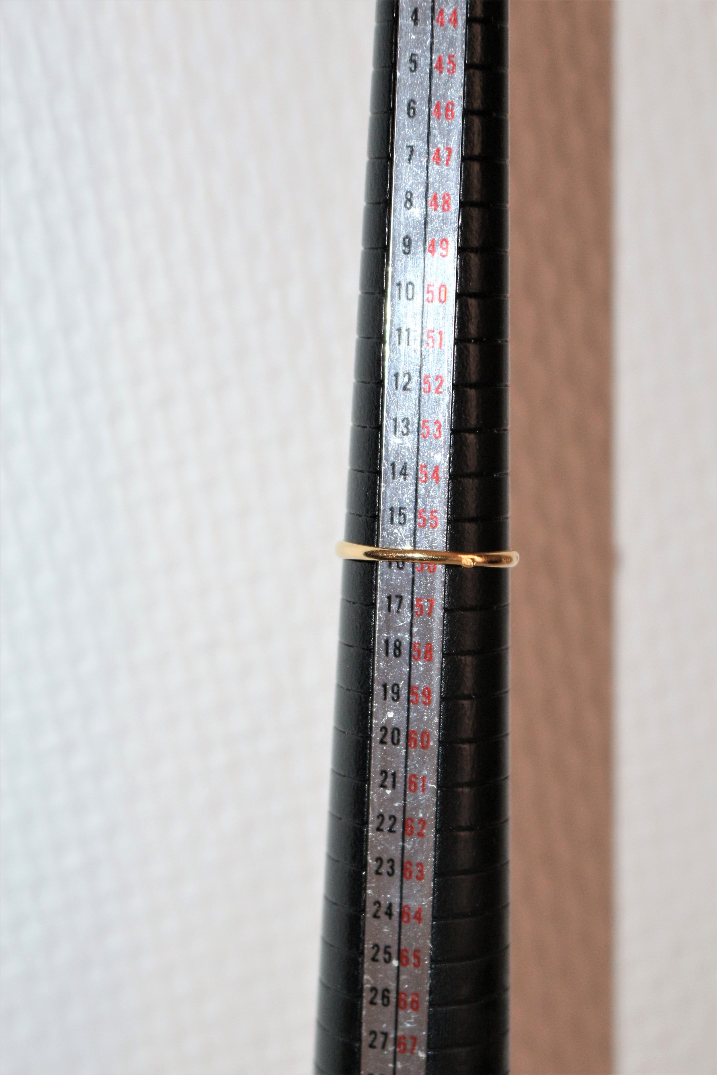 Oval Openwork Sapphire Ring