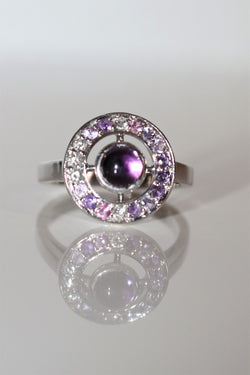 BOUCHERON “Ma Jolie” ring in white gold, sapphires and amethyst