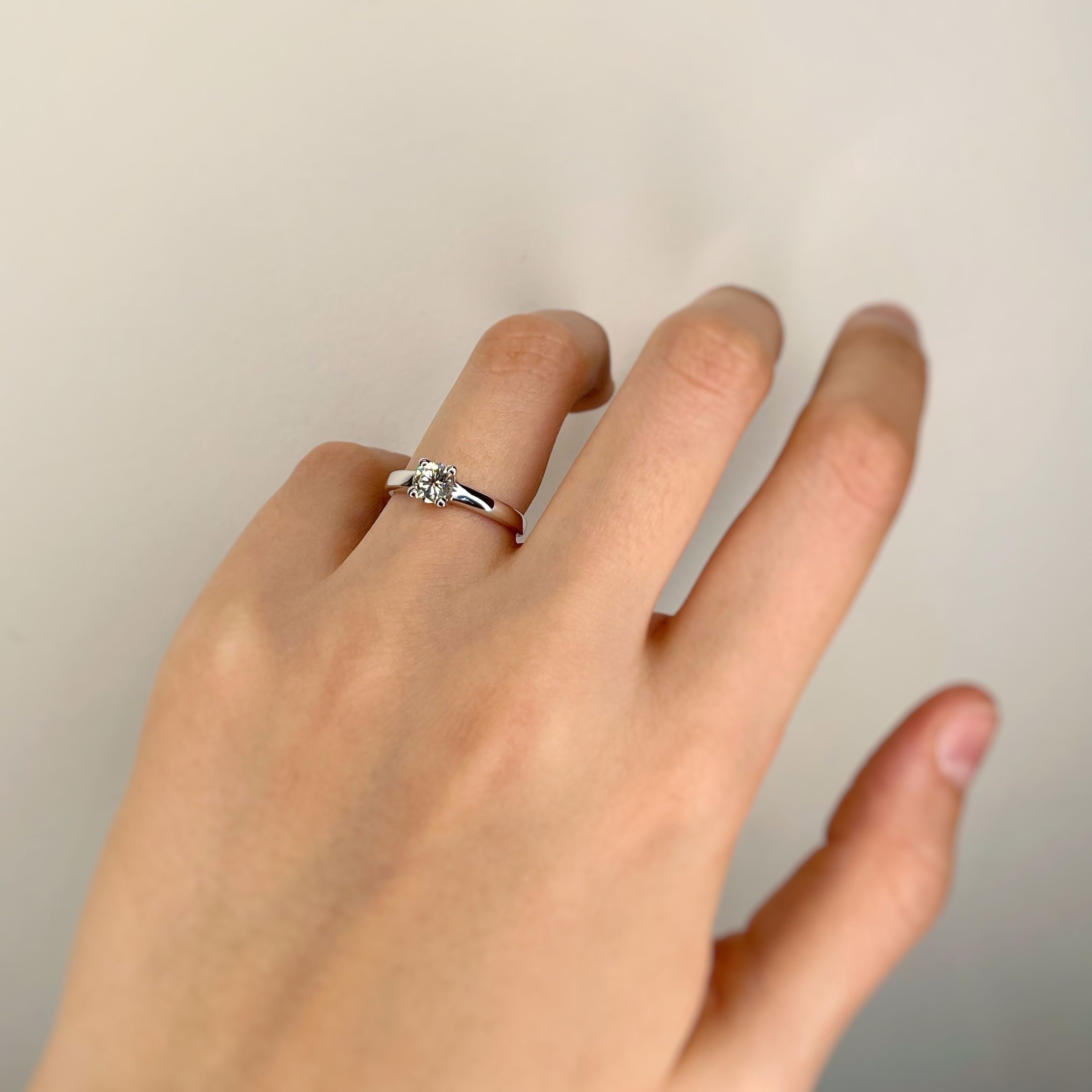 Solitaire - 0.50 carat diamond 