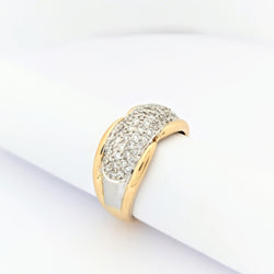 Jonc ring in yellow gold and pavé diamonds