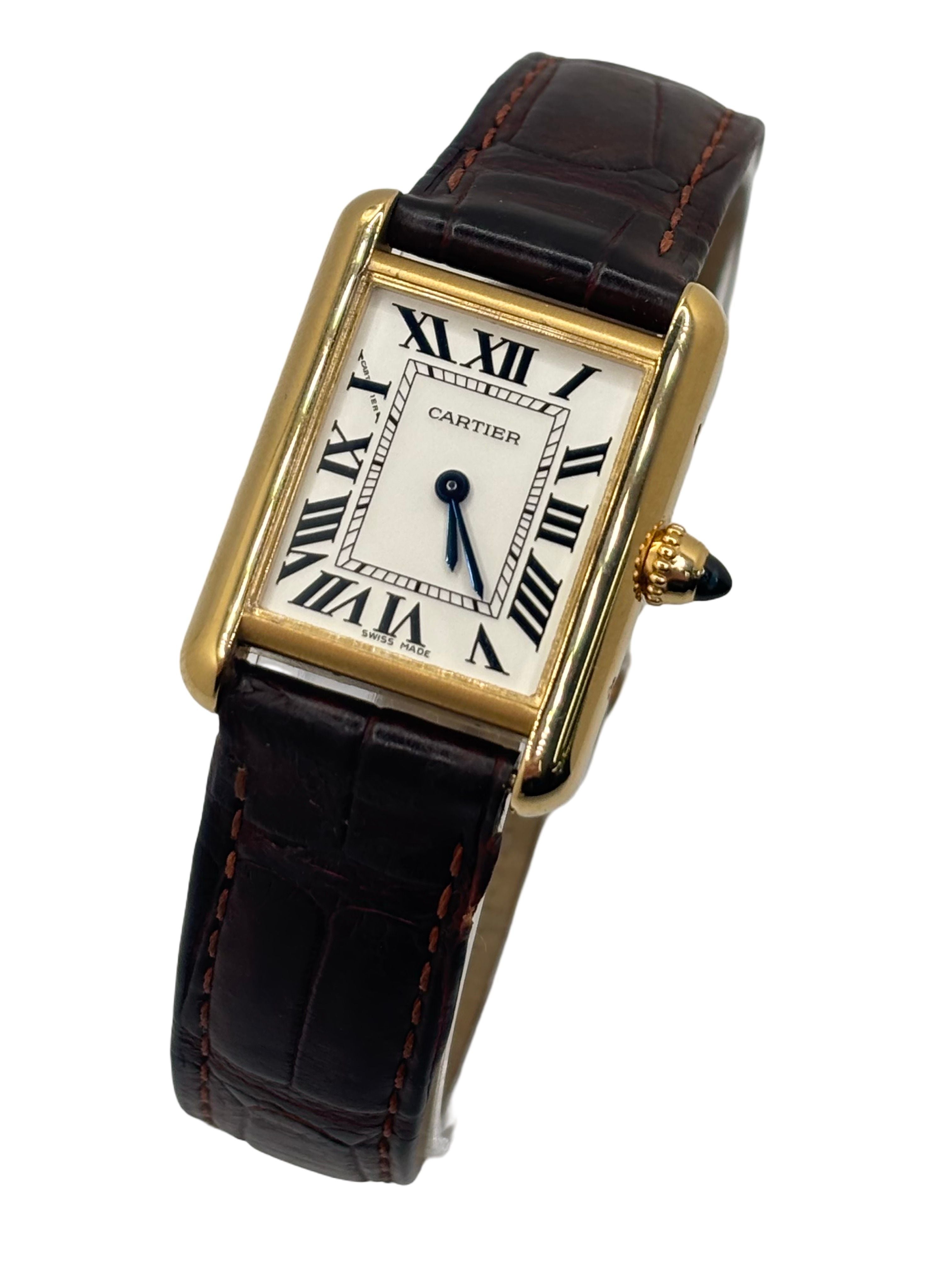 Montre CARTIER Tank Louis en or jaune, cuir et quartz