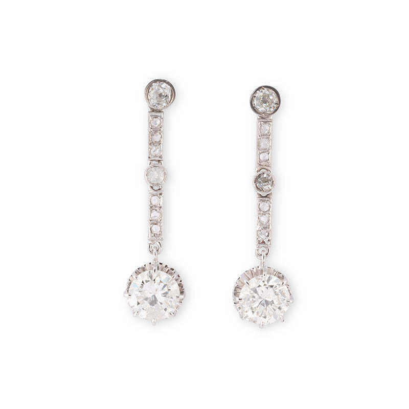 Boucles d'oreilles Art Déco  Platine et Diamants