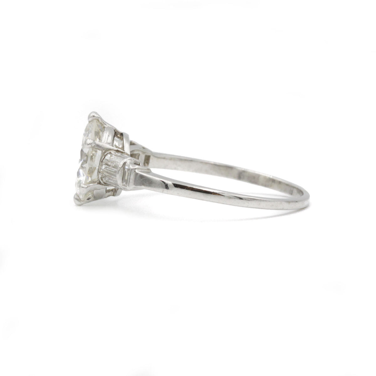 Solitaire accompagné - Diamant de 2,28 carats
