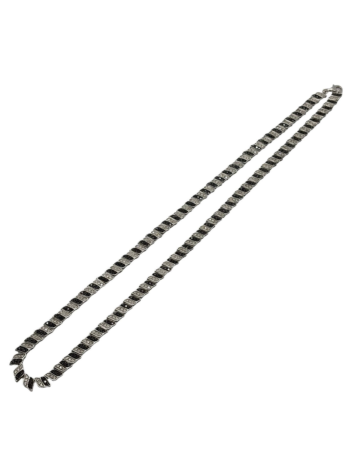 Necklace in 18K white gold and 2 ct colourless and black diamonds