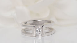 Bague en or blanc et diamant