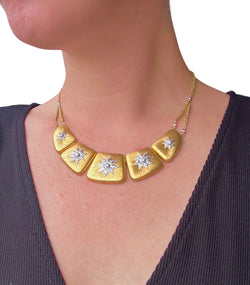 Collier plastron BUCCELLATI Macri Joaillerie en or jaune, or blanc et diamants