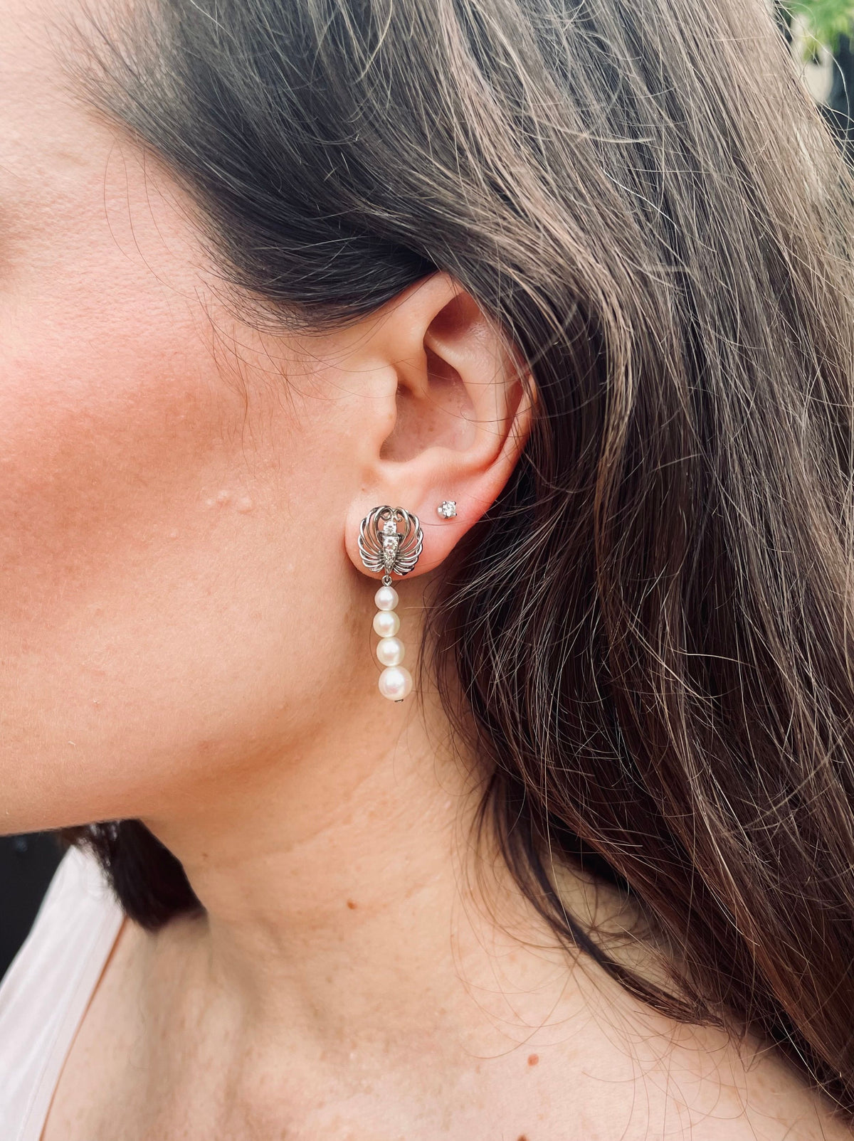 White gold pearl and diamond pendant earrings