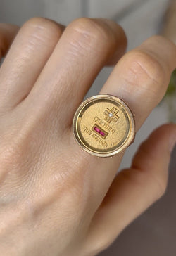 Bague AUGIS d’amour en or jaune et rubis synthétique