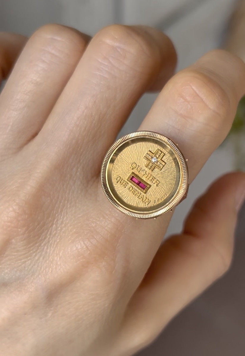 Bague AUGIS d’amour en or jaune et rubis synthétique