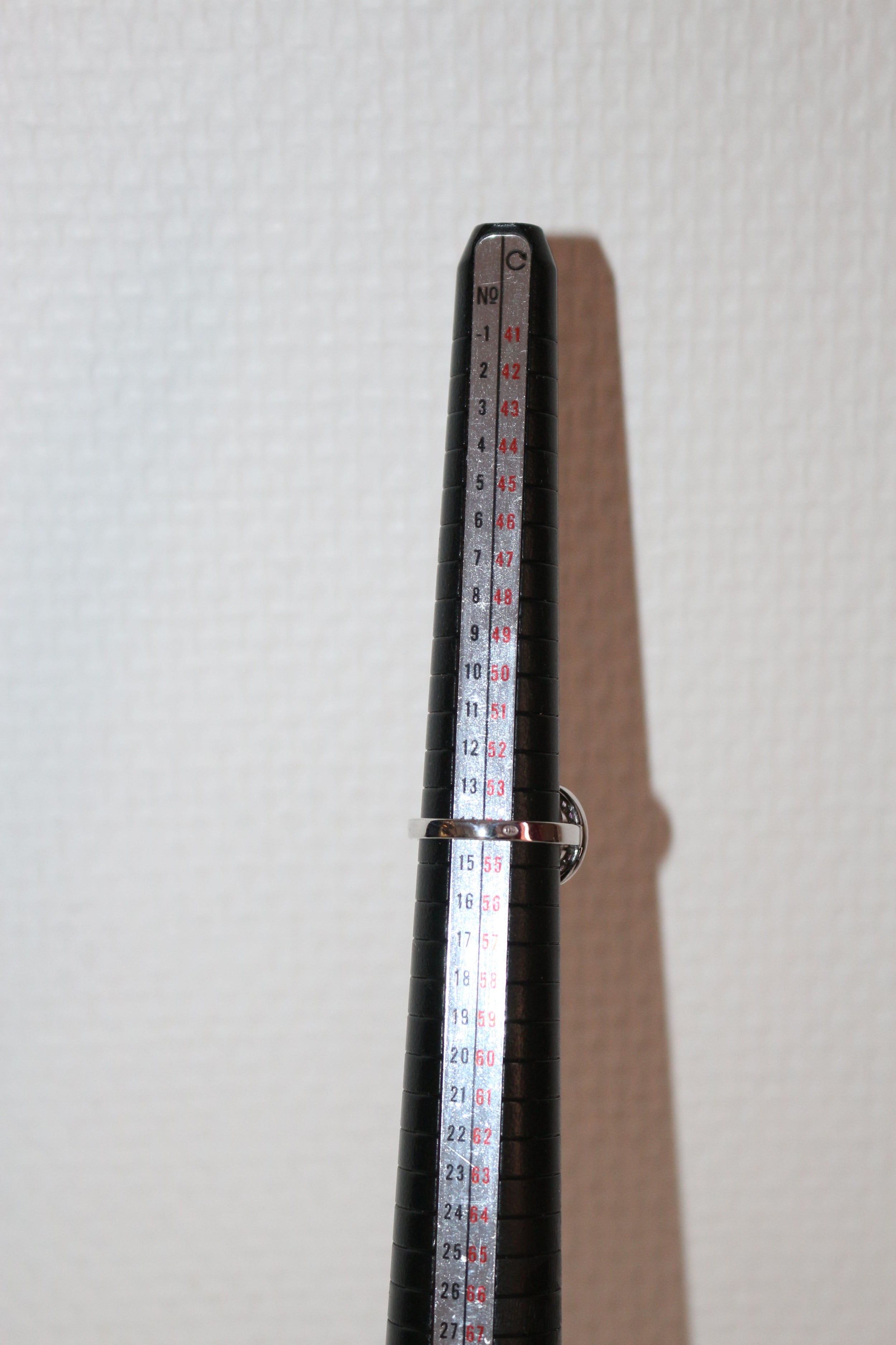 BOUCHERON “Ma Jolie” ring in white gold, sapphires and amethyst