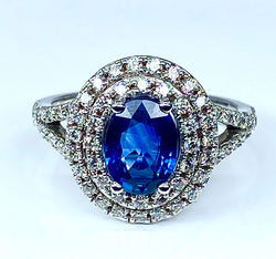 Bague en or blanc 18 carats en saphir et diamants