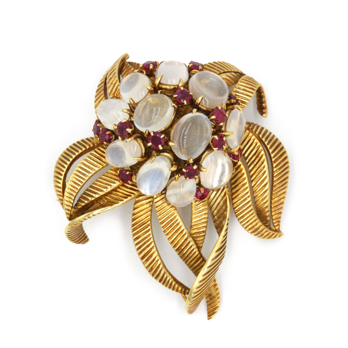 Brooch Pin in yellow gold, rubies and moonstones