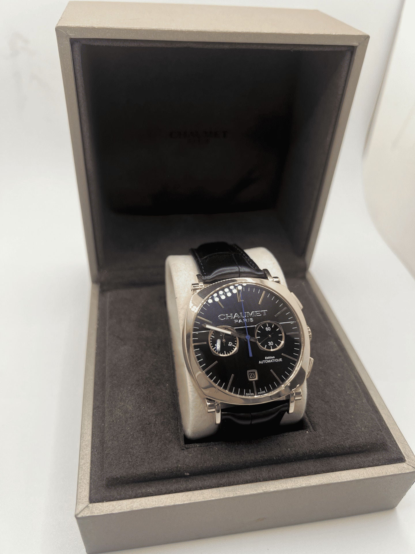 Watch CHAUMET "Dandy XL Chronograph" in rose gold and leather