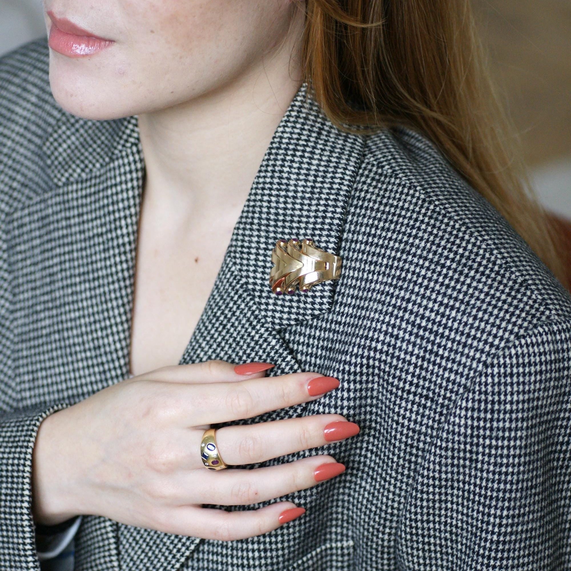 Brooch Clip Boucheron Ruby on Pink Gold 40's