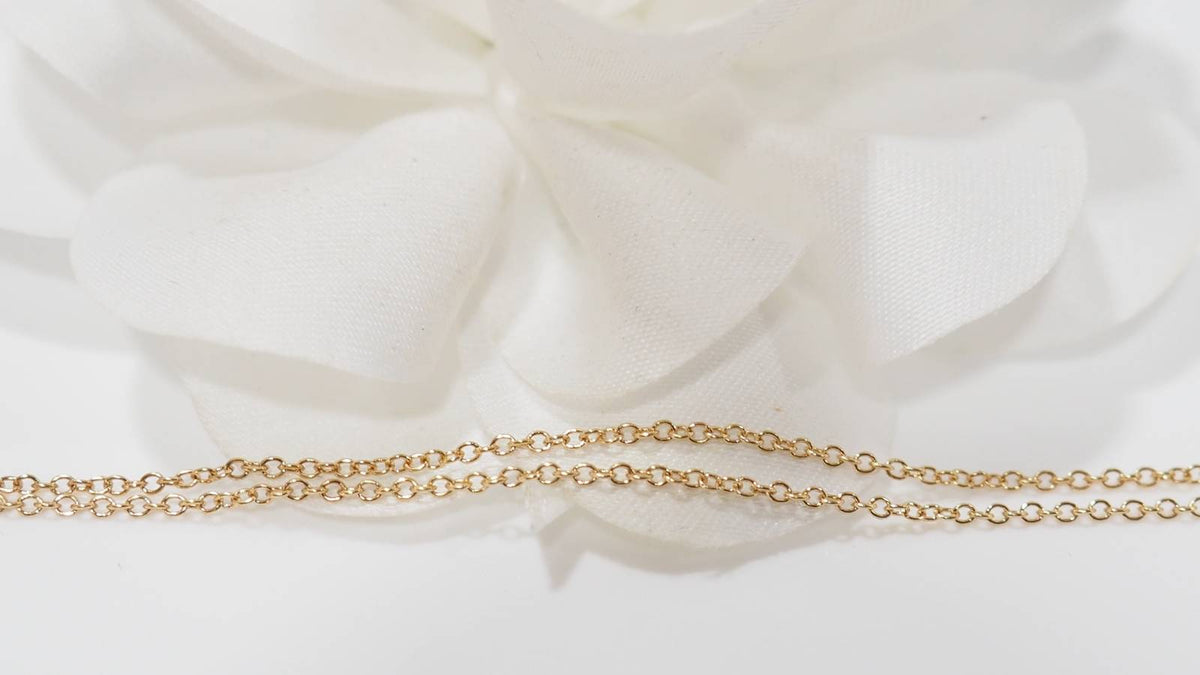 Yellow gold, emerald and diamond pendant necklace 