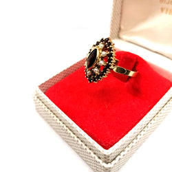 Vintage garnet ring 