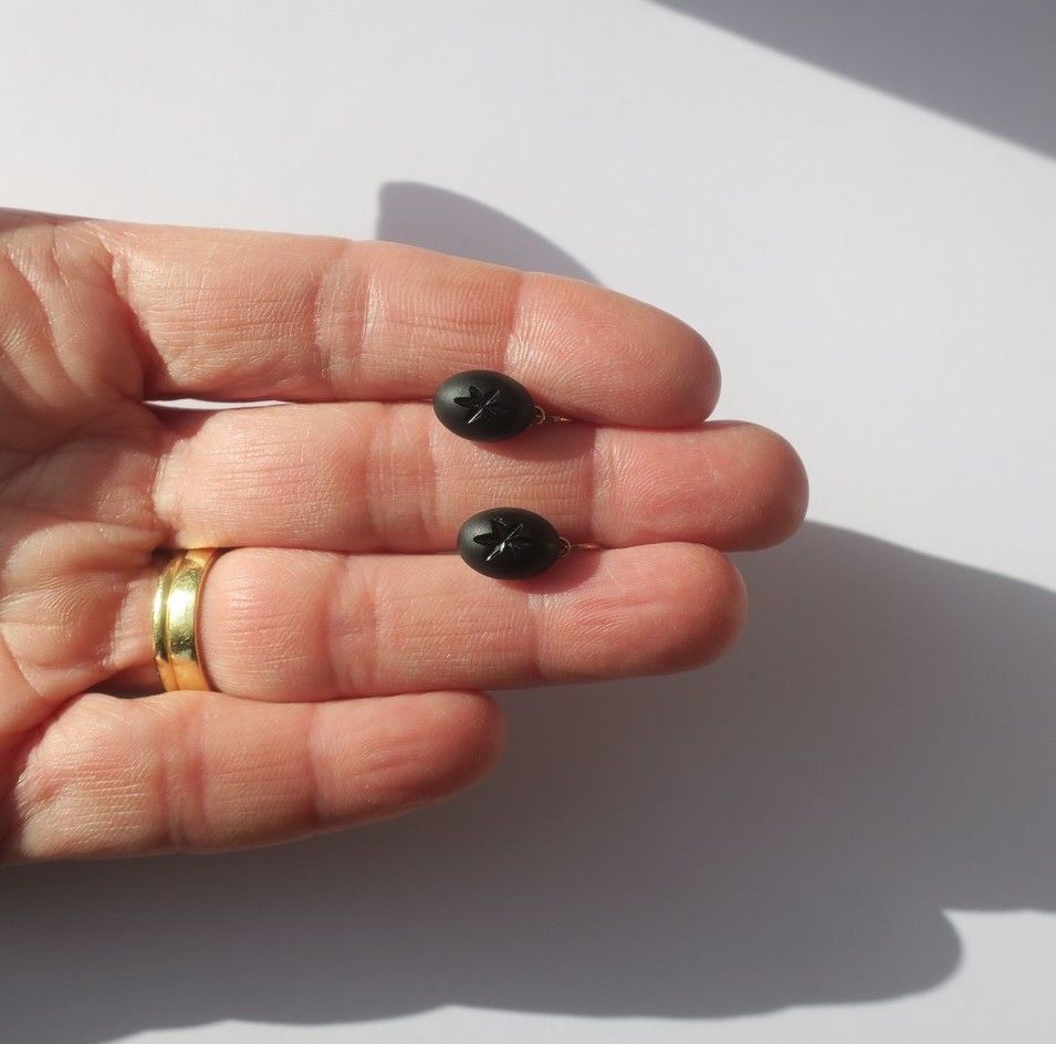 Antique sleeper earrings Jais étoilé Rose gold