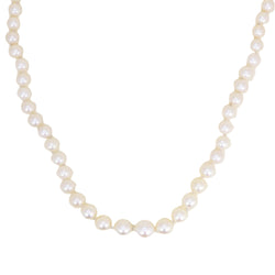Collier BOUCHERON Perles en or blanc