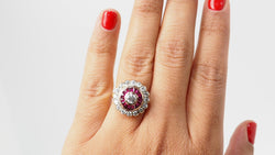 Entourage ring in yellow gold, rubies and diamonds 