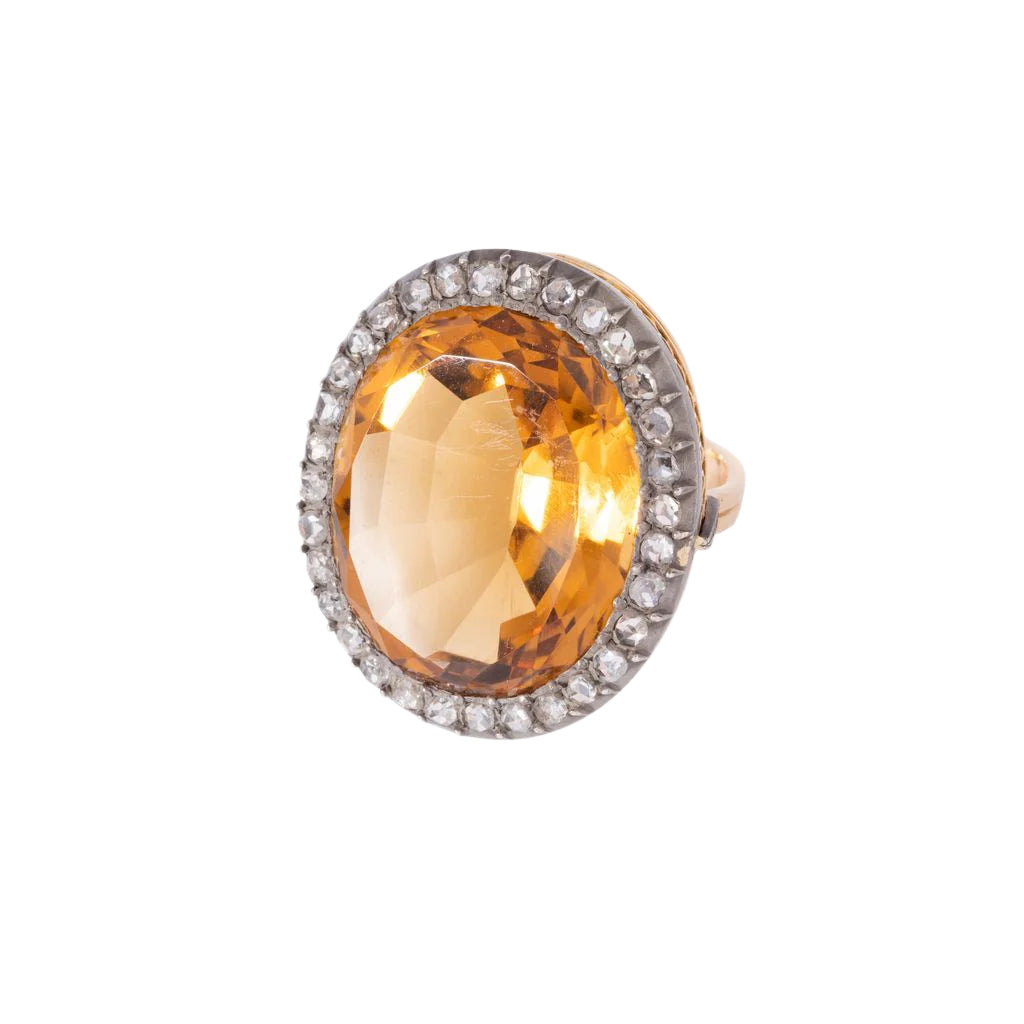 Bague Citrine en or jaune, citrine ovale et diamants