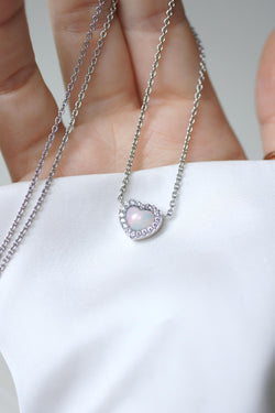 Collier DIOR Happy Birth coeur en or blanc et opale
