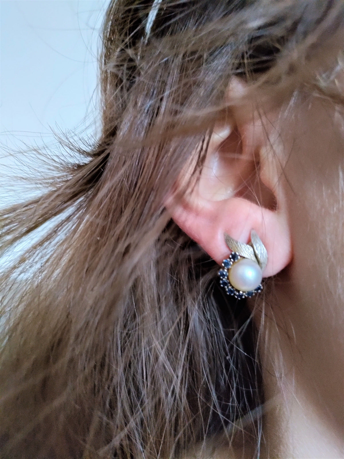Earrings Clips Pearl And Sapphires