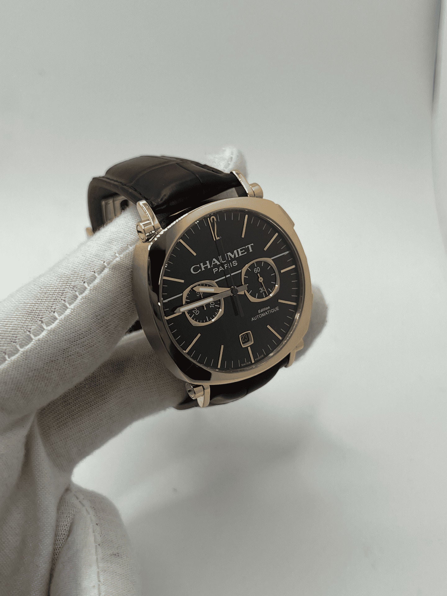 Watch CHAUMET "Dandy XL Chronograph" in rose gold and leather