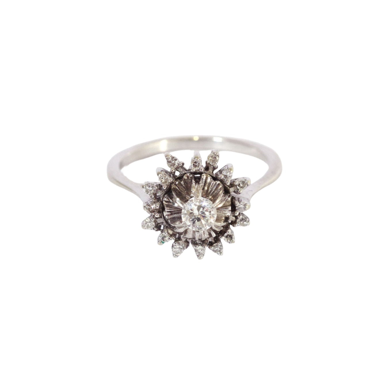 Bague fleur diamants ancienne en or