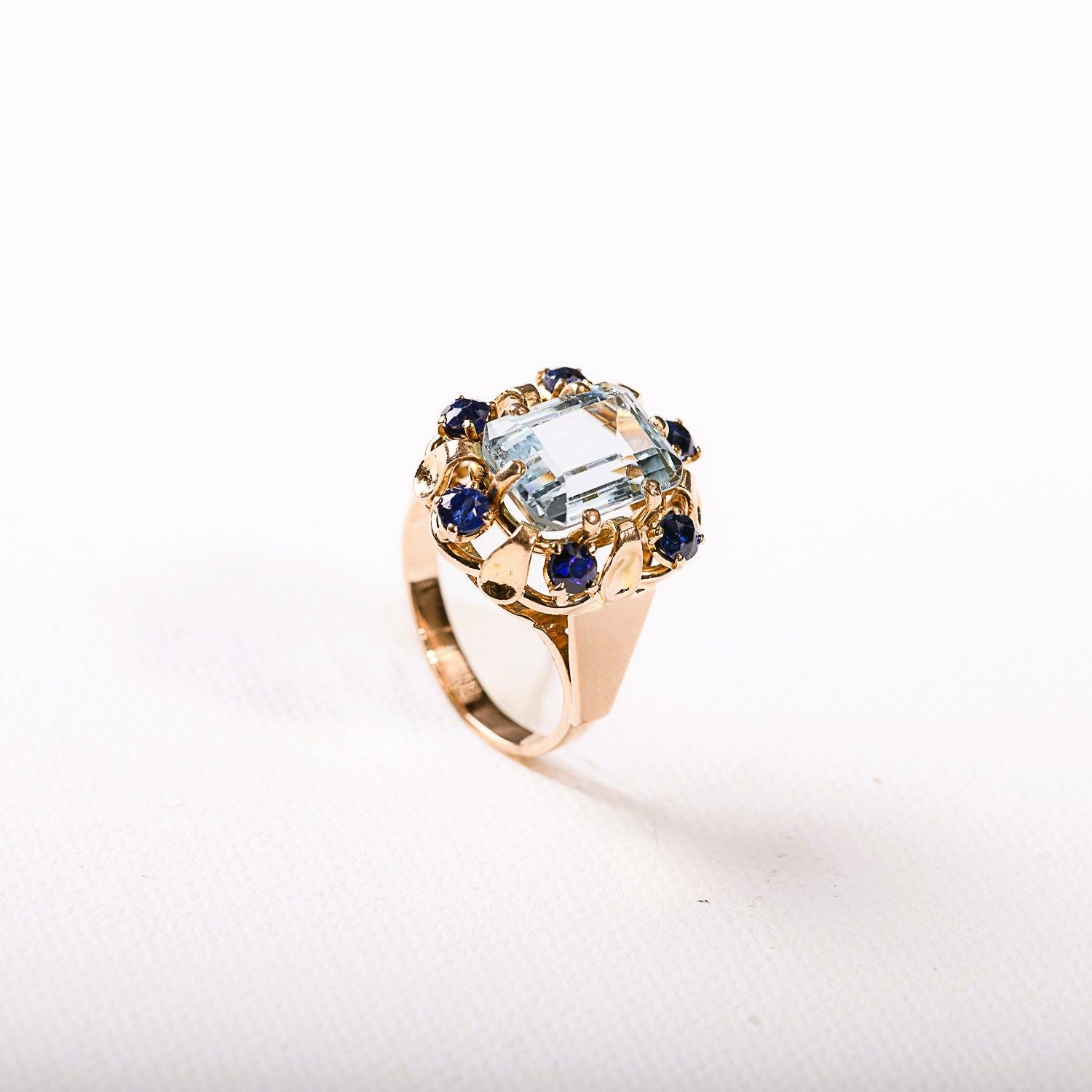 Ring Cocktail in rose gold, aquamarine and sapphires
