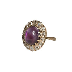 Bague Entourage en or jaune, améthyste et diamants